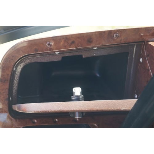 Locking Glove Boxes- Wood Grain - Photo 3